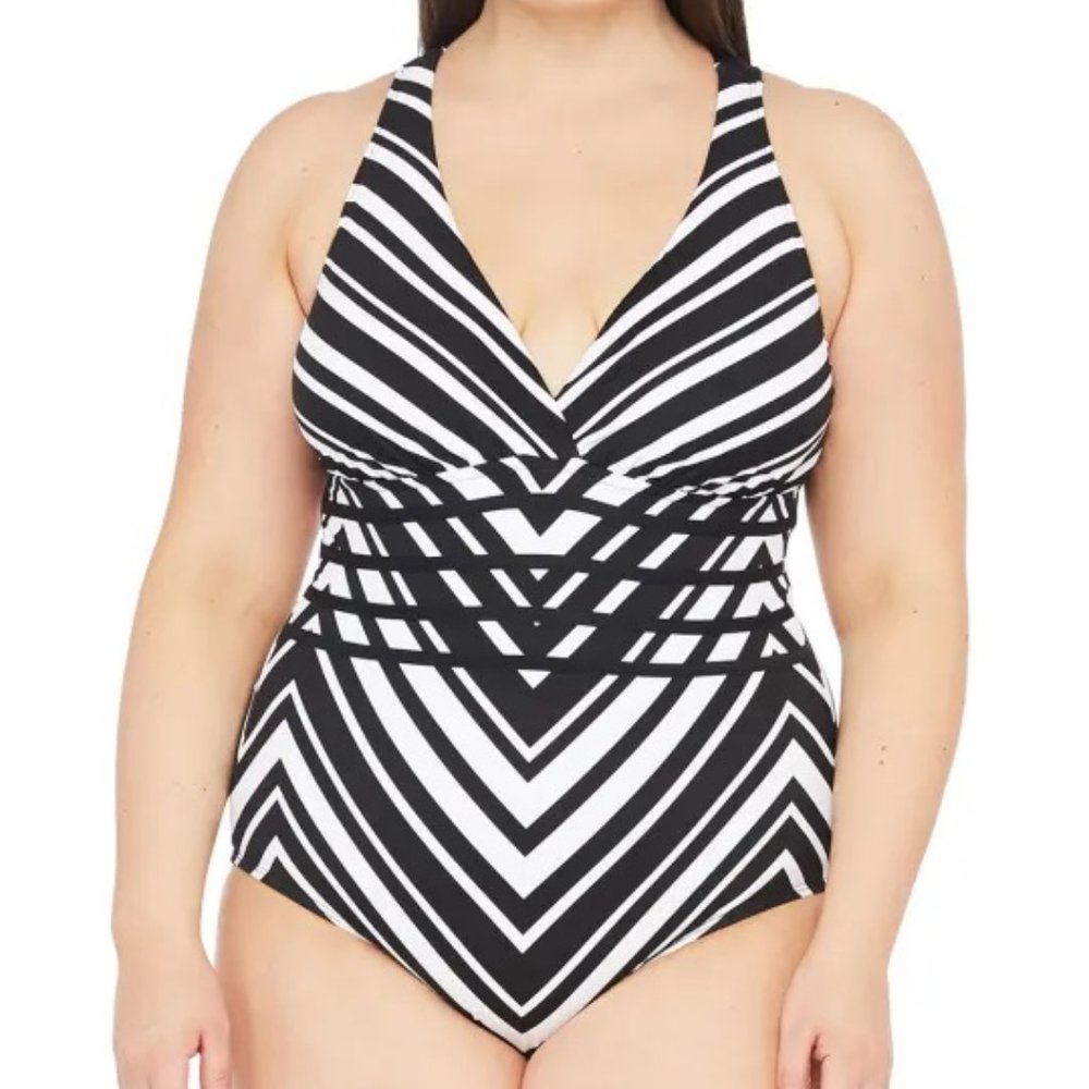La Blanca Archistripe Cross-back One-Piece Swimsuit